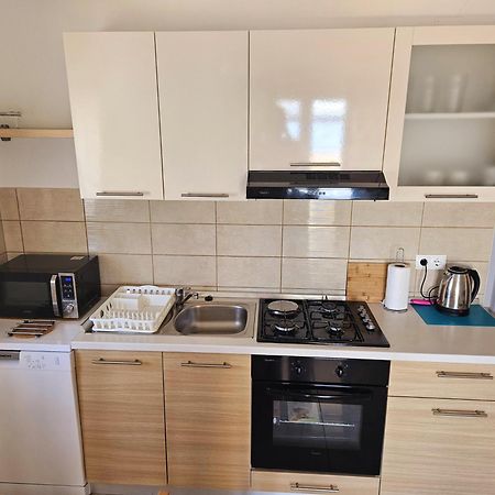Apartments Cikac II - Modern Apartments By The Beach Mandre Ngoại thất bức ảnh